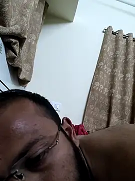 Snapshot of Punekarmanoj97 chatting on 03.29.26 Punekarmanoj97 online show from 03.29.26