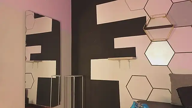 Snapshot of haileycat chatting on 01.26.25 haileycat online show from 01.26.25