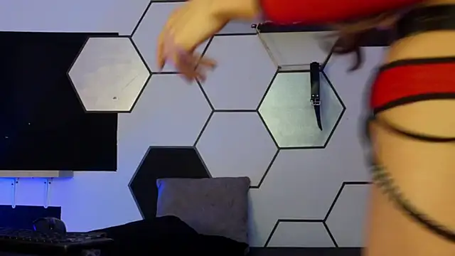 Snapshot of haileycat chatting on 02.09.25 haileycat online show from 02.09.25