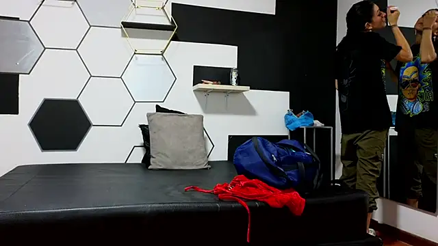 Snapshot of haileycat chatting on 02.13.25 haileycat online show from 02.13.25