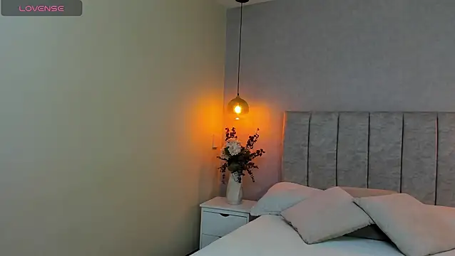 tutu milf online show from 03.22.25