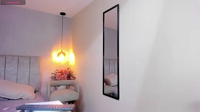 tutu milf online show from 11.09.25