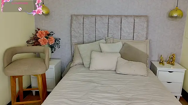 tutu milf online show from 04.16.26