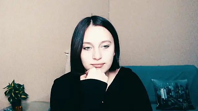 Snapshot of Ket_Candy chatting on 12.29.24 Ket Candy online show from 12.29.24