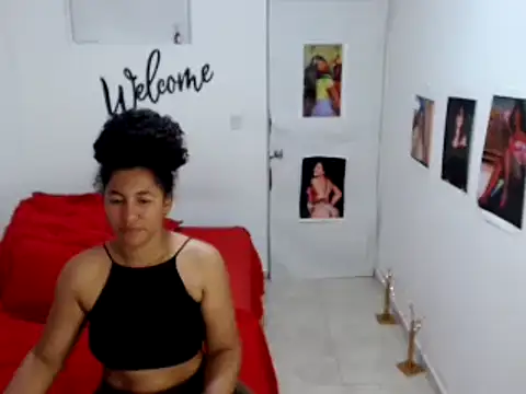 Snapshot of bellacrespalatina chatting on 01.09.25 bellacrespalatina online show from 01.09.25