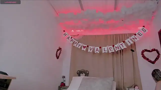 Lauu G online show from 02.03.25