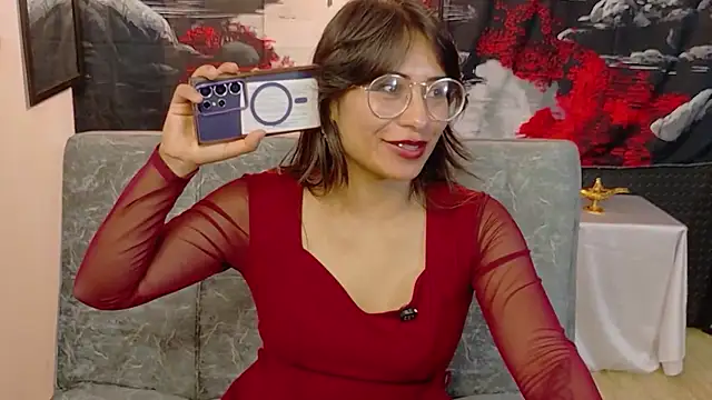 Snapshot of Jade_Zephyra chatting on 06.02.26 Jade Zephyra online show from 06.02.26