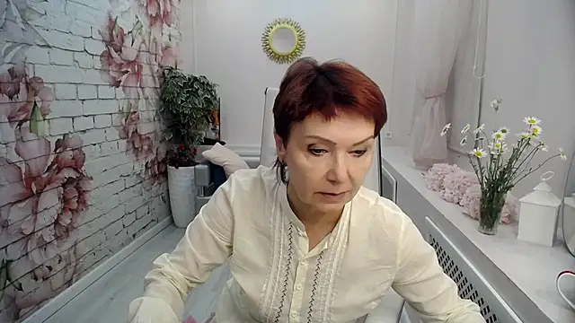 Snapshot of Cutie_Asya chatting on 06.17.26 Cutie Asya online show from 06.17.26