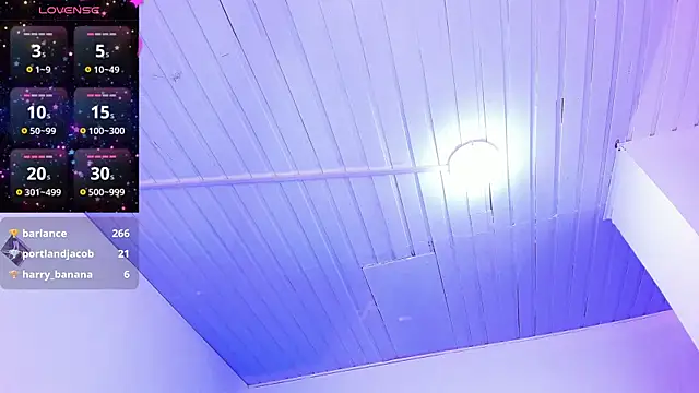 Snapshot of blackberrys_ chatting on 01.14.25 blackberrys online show from 01.14.25