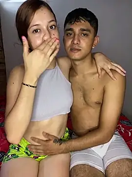 Snapshot of Jonlis01 chatting on 02.05.25 Jonlis01 online show from 02.05.25