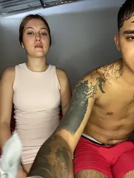 Snapshot of Jonlis01 chatting on 02.19.25 Jonlis01 online show from 02.19.25