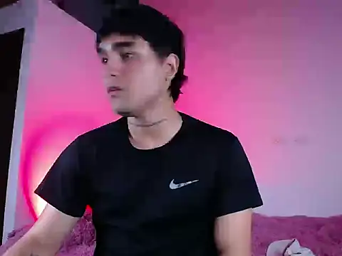 Snapshot of christianwang chatting on 10.13.25 christianwang online show from 10.13.25