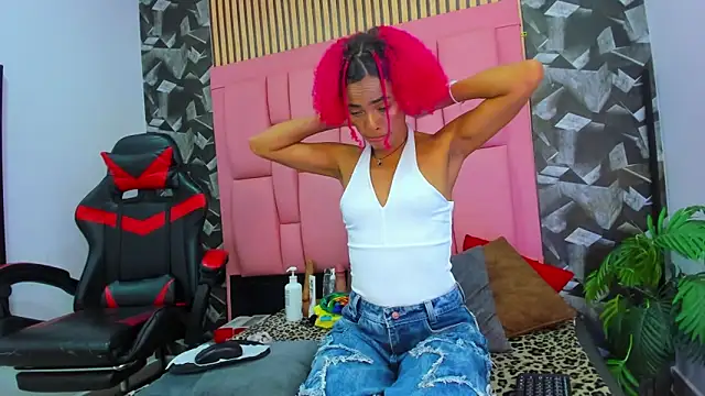 Brithanyslim online show from 03.27.26