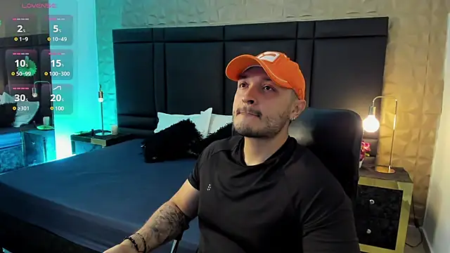 JossAckland online show from 01.18.25