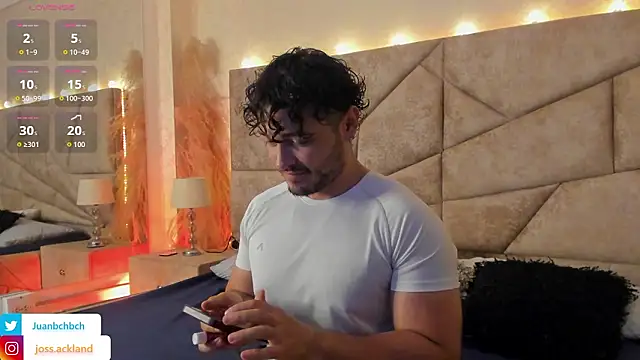 JossAckland online show from 03.22.26