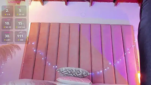 VICTORIA RASH online show from 01.10.25