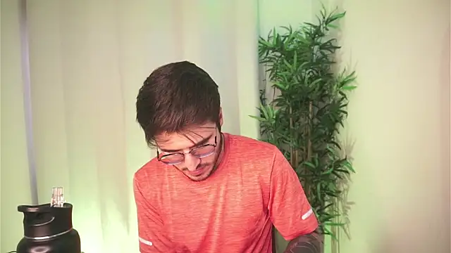 Tony Wylie online show from 03.19.26