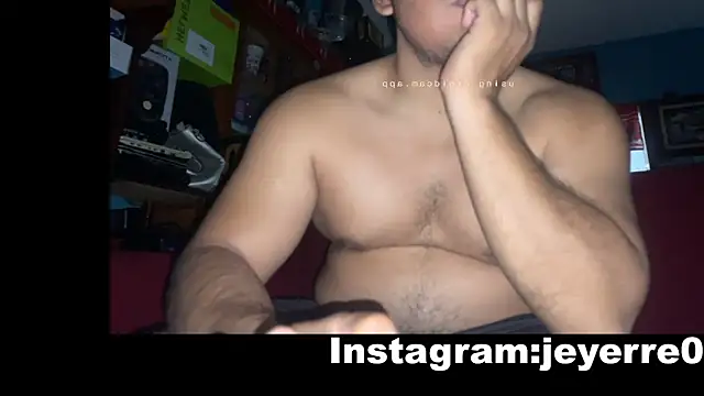 Snapshot of YoElMasHot chatting on 02.04.26 YoElMasHot online show from 02.04.26