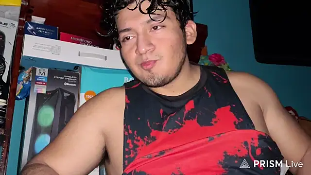 Snapshot of YoElMasHot chatting on 02.06.26 YoElMasHot online show from 02.06.26