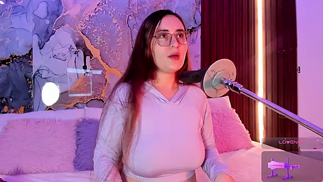 centaurigirl online show from 10.25.25