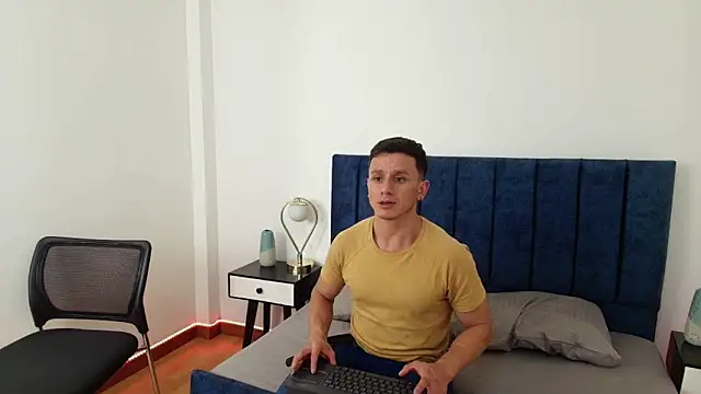 Andrewfalcon online show from 03.13.25