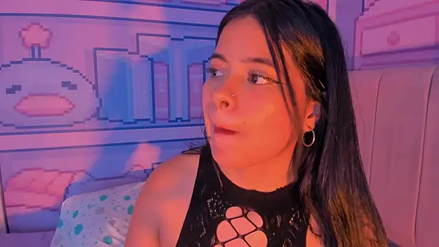  18alice online show from 12.15.24