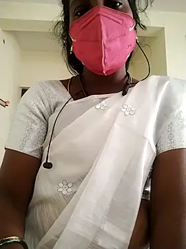 Snapshot of Preethytamilsexy chatting on 02.10.26 Preethytamilsexy online show from 02.10.26