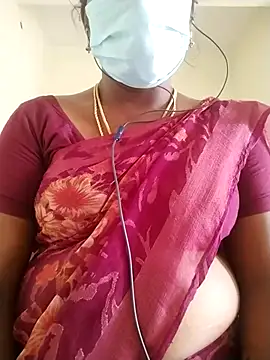 Snapshot of Preethytamilsexy chatting on 06.08.26 Preethytamilsexy online show from 06.08.26