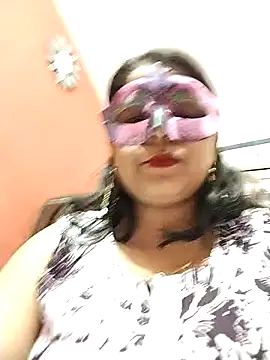 Snapshot of Anjalihotwife chatting on 03.17.25 Anjalihotwife online show from 03.17.25