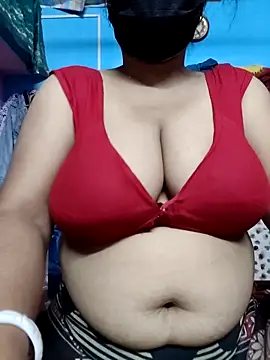 Snapshot of BERRY_00 chatting on 10.20.25 BERRY 00 online show from 10.20.25