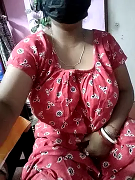 BERRY 00 online show from 04.13.26