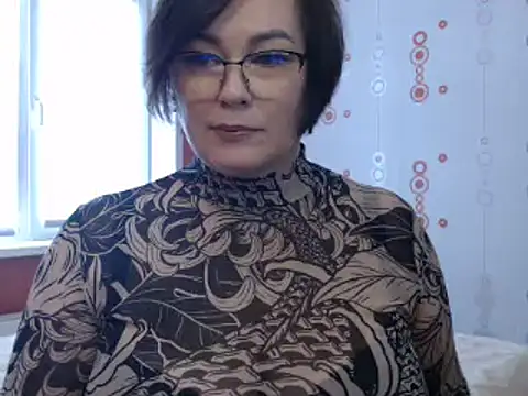 Nora Star online show from 03.21.25