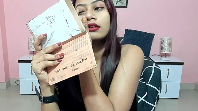 Snapshot of dumbledora chatting on 01.08.26 dumbledora online show from 01.08.26