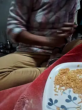 Snapshot of sxy_life chatting on 12.27.24 sxy life online show from 12.27.24