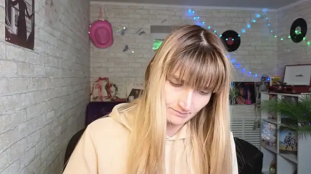 Nika Kitten online show from 09.29.25