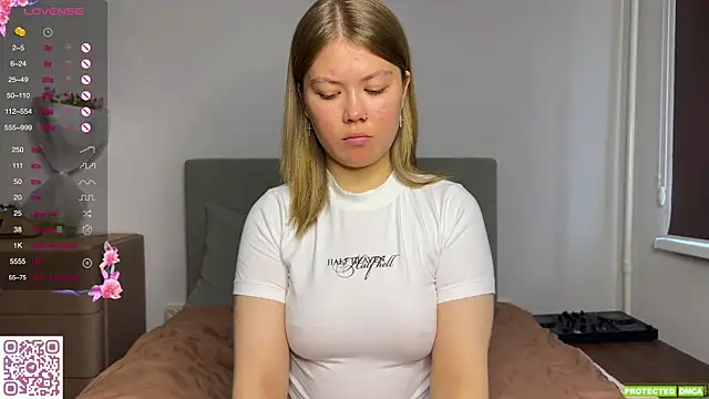 Snapshot of jettamona chatting on 04.09.26 jettamona online show from 04.09.26