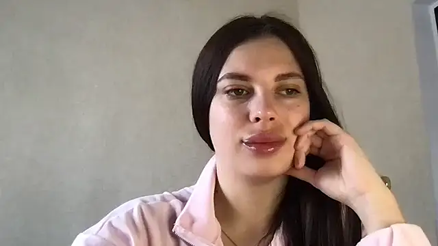 Snapshot of MoonriseGoddess chatting on 03.31.26 MoonriseGoddess online show from 03.31.26