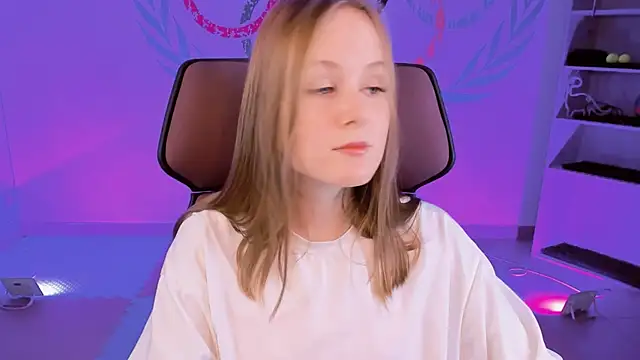 VivienLeeigh online show from 01.09.25