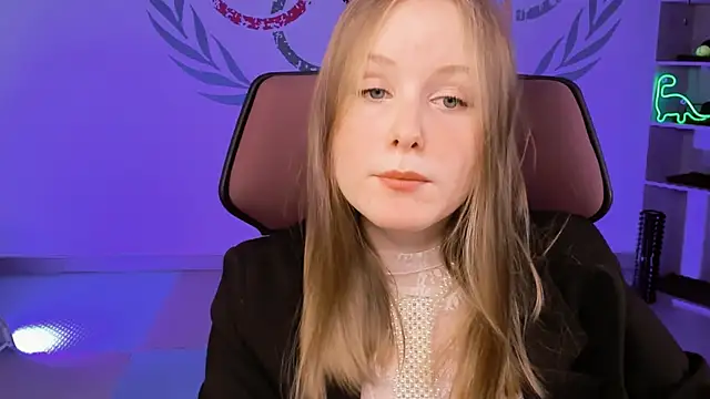 VivienLeeigh online show from 02.07.25