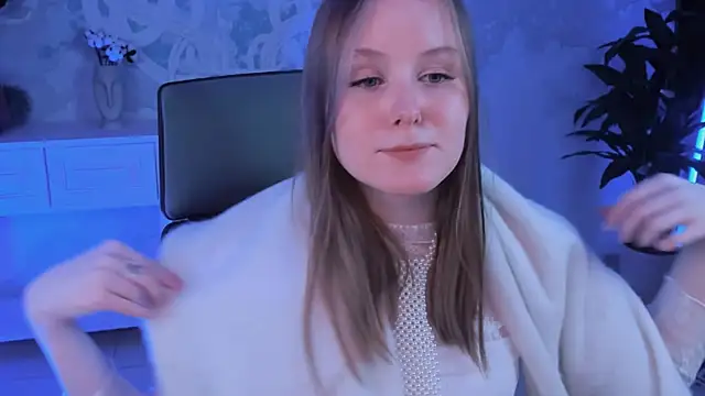 VivienLeeigh online show from 02.08.25