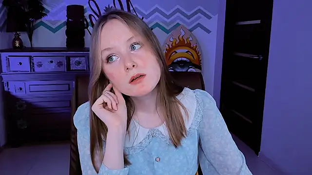 VivienLeeigh online show from 03.13.25