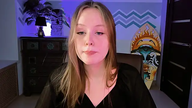 VivienLeeigh online show from 03.22.25