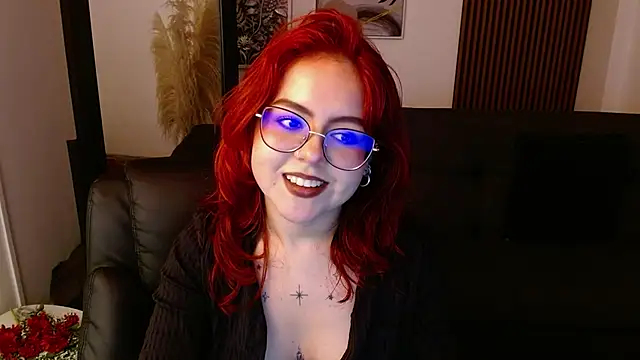 Snapshot of crimson_tati_ chatting on 03.13.25 crimson tati online show from 03.13.25