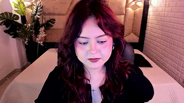 crimson tati  online show from 05.23.26