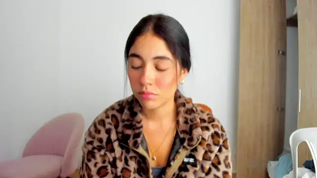 Snapshot of AriaMontgomery chatting on 04.26.26 AriaMontgomery online show from 04.26.26