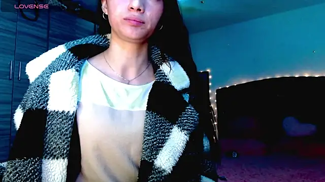 holy juli online show from 12.21.25