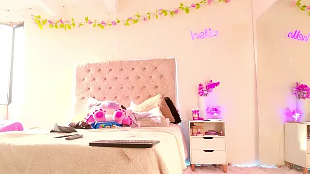 Snapshot of Anastasia2023 chatting on 06.26.26 Anastasia2023 online show from 06.26.26