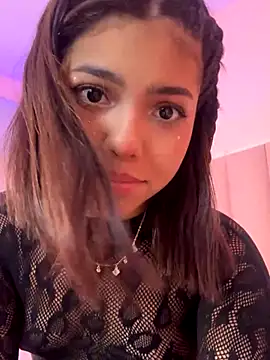 KellyOlsenbe online show from 12.14.25