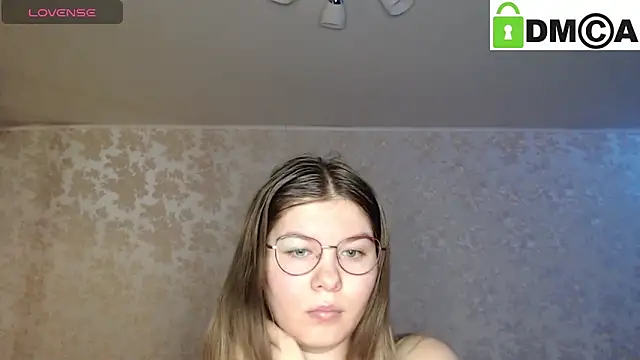 Snapshot of holy_michela chatting on 12.05.24 holy michela online show from 12.05.24