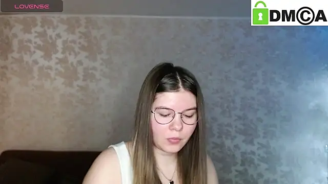 Snapshot of holy_michela chatting on 01.11.25 holy michela online show from 01.11.25